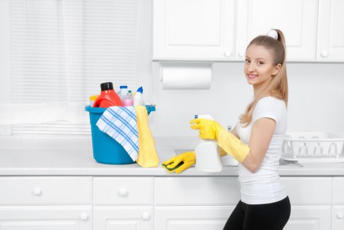 Local sofa cleaning for an apartment near Shoreditch High Street