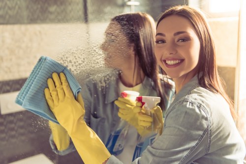 Local cleaning support for flats and apartments in Shoreditch